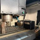 []2018年威亚F500加工中心，三轴线轨，发那科系统，bt40.